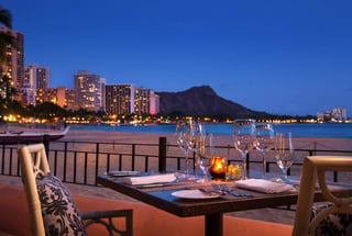 Hawaii wedding reception at Azure restaurant