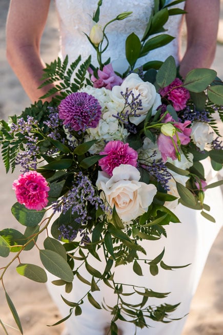 Elite bouquet for a beach wedding in Hawaii