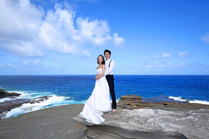 Hawaiian-Destination-Wedding-at-Heaven's-Point.jpg