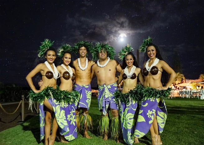 Ka Moana Lu'au Dancers 01.jpg