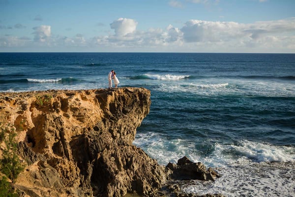 Kauai-Wedding-at-Shipwreck-Beach