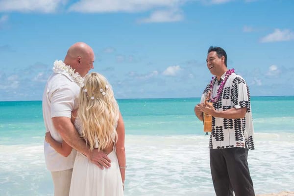 Live-Hawaiian-Wedding-Singer-0885
