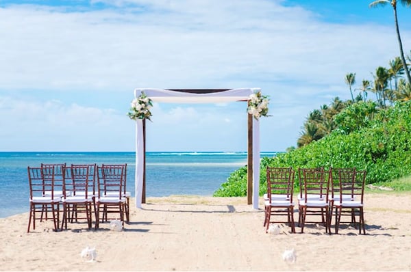 Naau Hawaii Wedding Setup 0109
