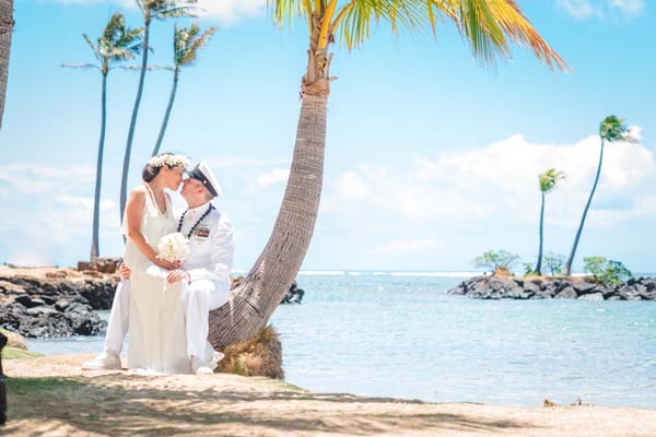 Waialae Beach wedding couple