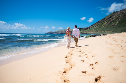 Sandy Beach Hawaii Wedding 2022 23