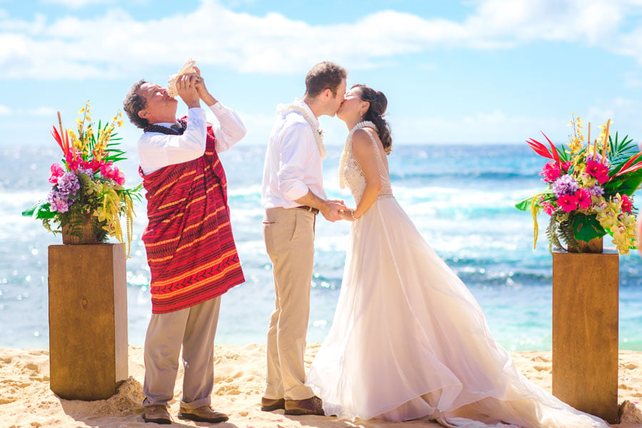 Sandy-Beach-Wedding-Ceremony-039