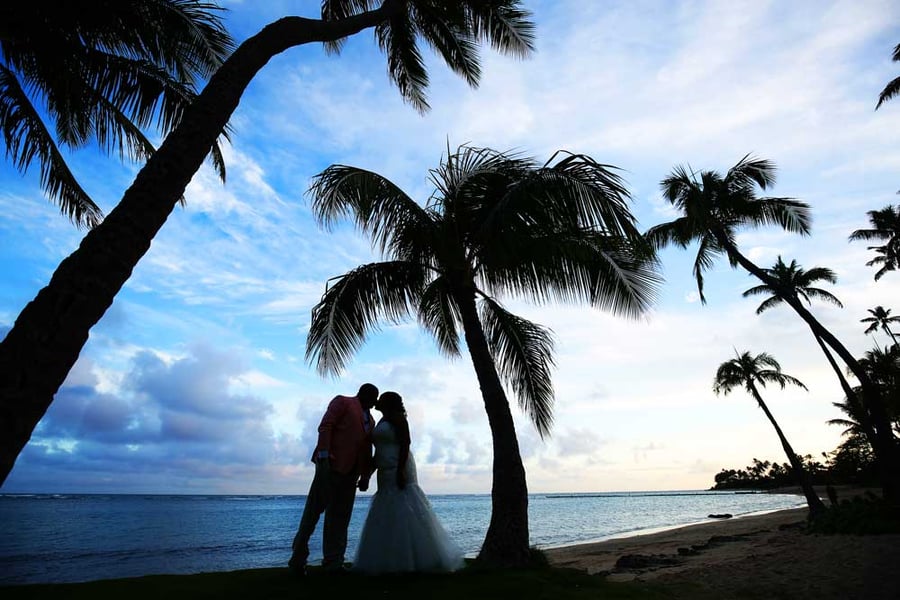 Sunset-Wedding-Location-in-Hawaii-044